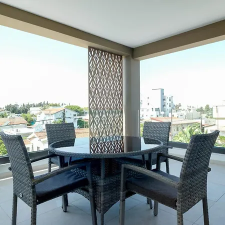 Anthemis 301 Apartment